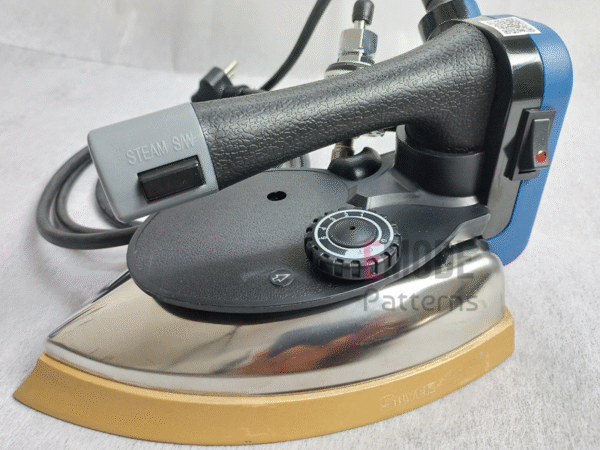 Silver Star Steam Iron 1800W 220V Industrial Electric Steam Iron - Image 6
